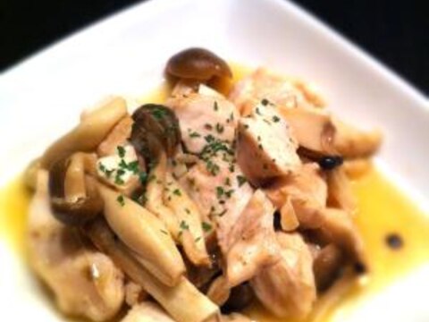 ルクエで簡単◆鶏のささみとキノコのバター醤油蒸し